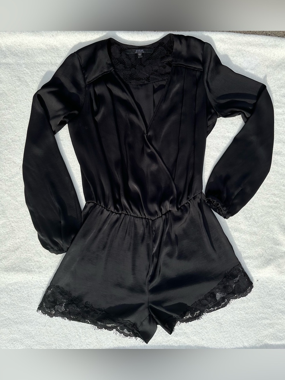 GUESS Black Satin Long-Sleeve Lace-Trim Romper